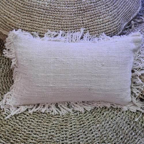 Hapsureunainen pellavatyynyliina 30 x 50 cm