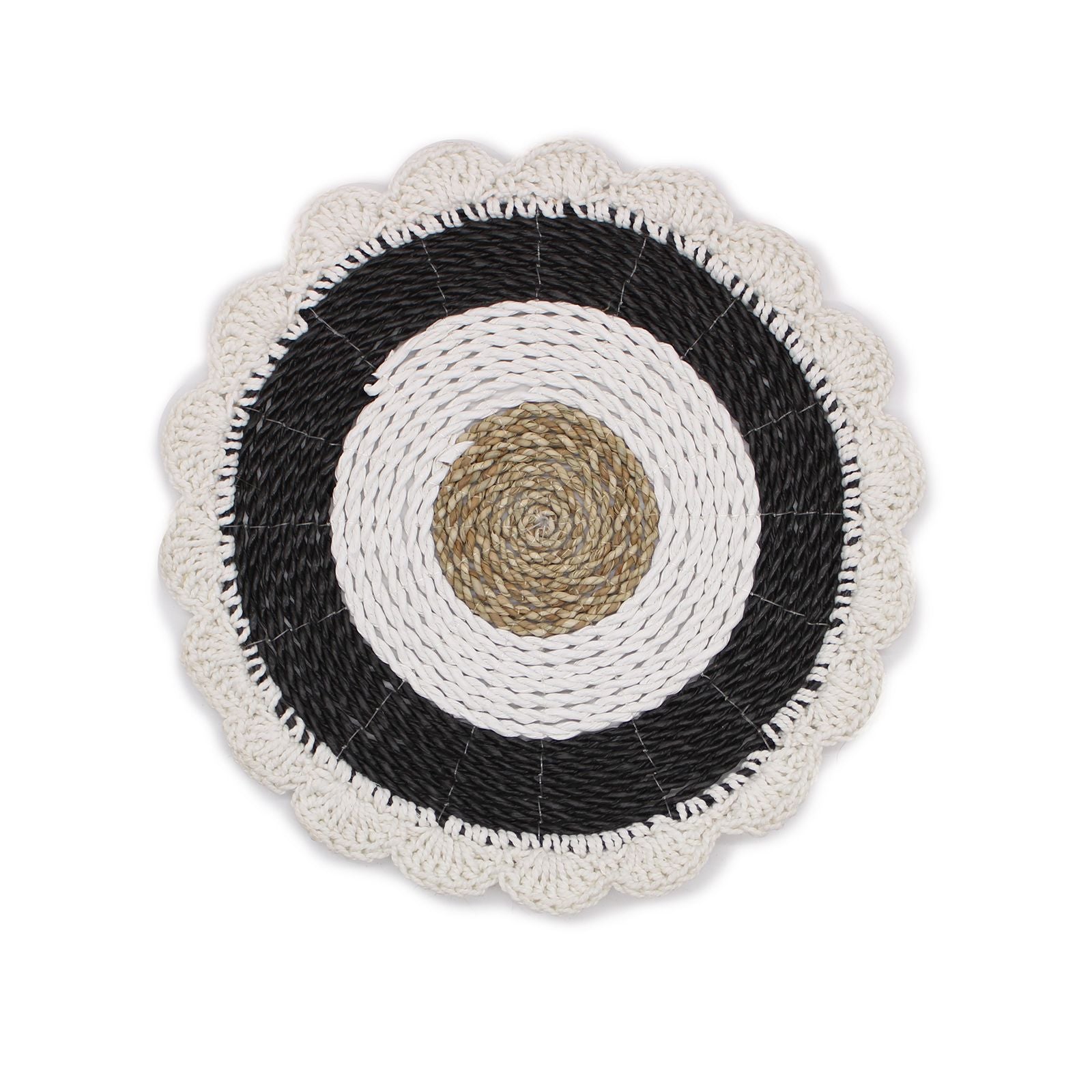 Kuuden luonnonmukaisen seinäkoristeen setti